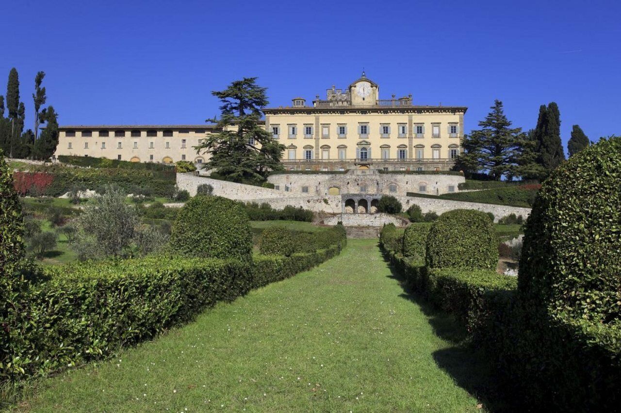 Готель Torre A Cona Wine Estate San Donato in Collina Екстер'єр фото